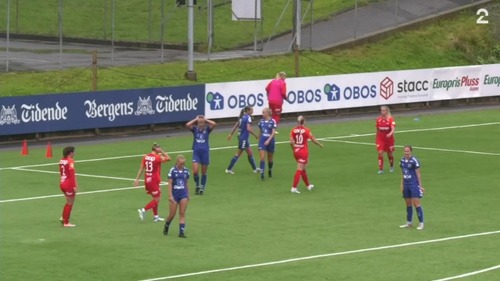 Mål: Þorvaldsdóttir 3-0 (42)