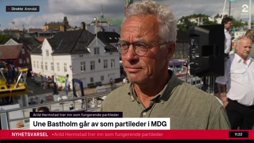 – Ekstremt krevende å være toppleder i norsk politikk