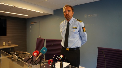 Politiet: – En mann er siktet for medvirkning til terrorhandling