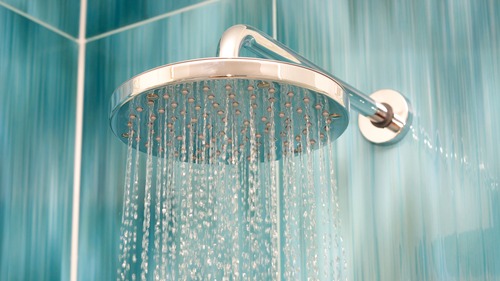 Hudlege med klart dusj-råd