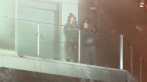 Storbrannen i Valencia: Sperret inne på balkongen
