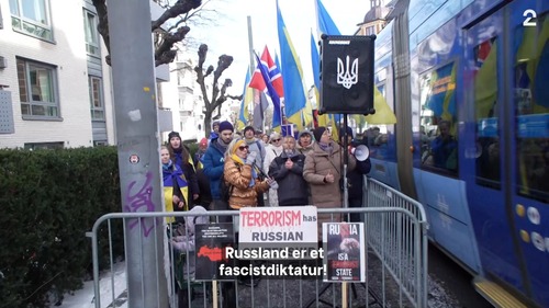 Demonstrerer i Oslo: – Putin er verdens største diktator 
